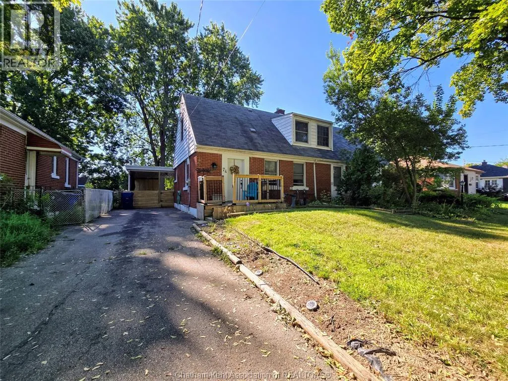 74 Sunnyside AVENUE