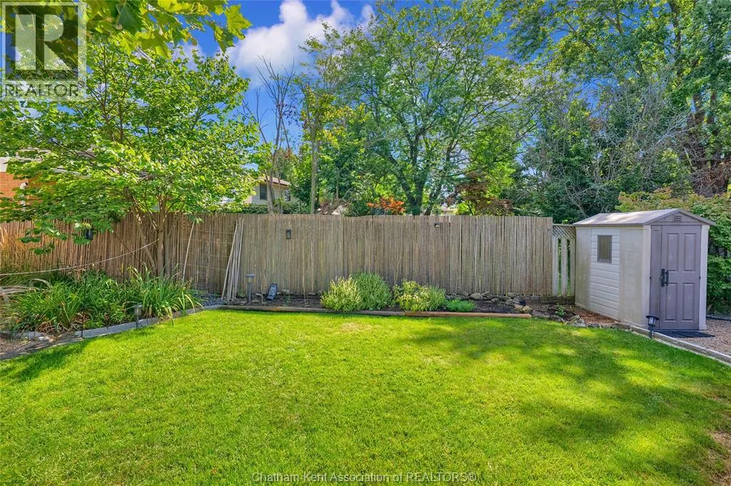 33 Sylvester DRIVE