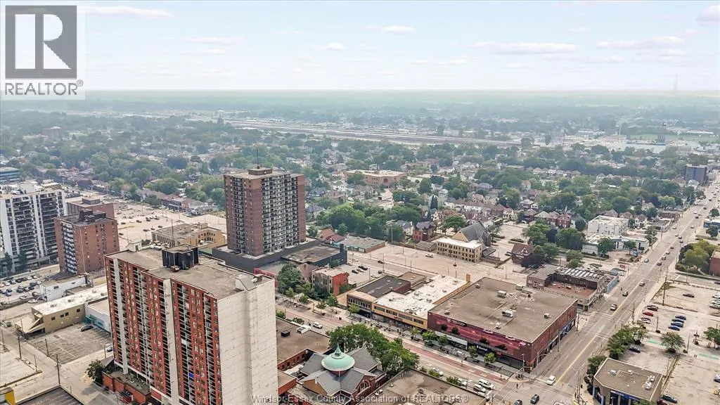 711 PELLISSIER STREET Unit# 4
