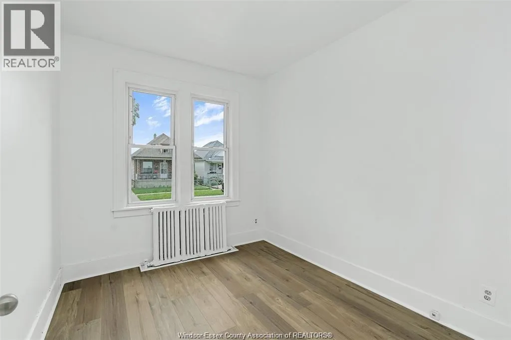 1094 LINCOLN ROAD