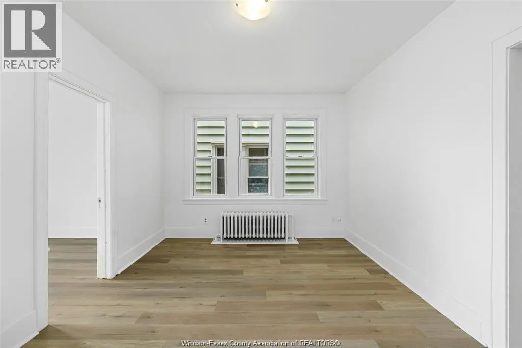 1094 LINCOLN ROAD