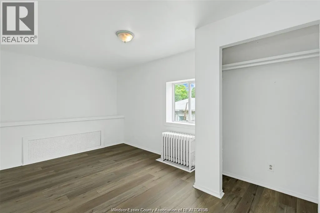 1094 LINCOLN ROAD
