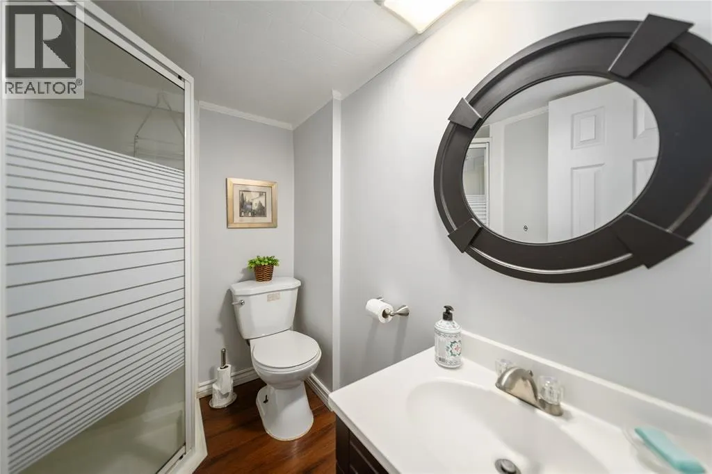 215 TRUDEAU DRIVE Unit# 33, #33