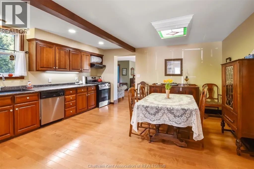 10517 Longwoods Road ROAD