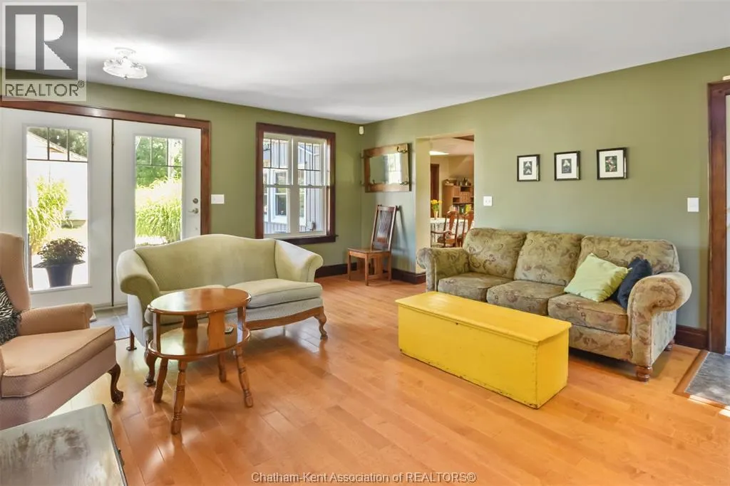 10517 Longwoods Road ROAD