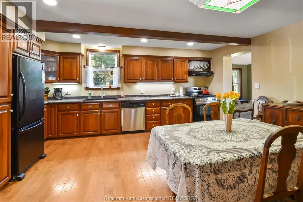 10517 Longwoods Road ROAD