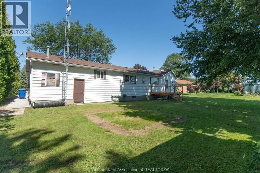 716 MCNAUGHTON AVENUE East