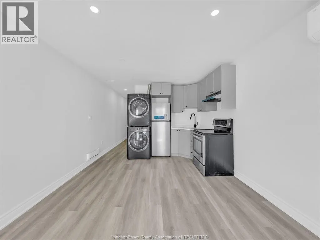 728 PIERRE