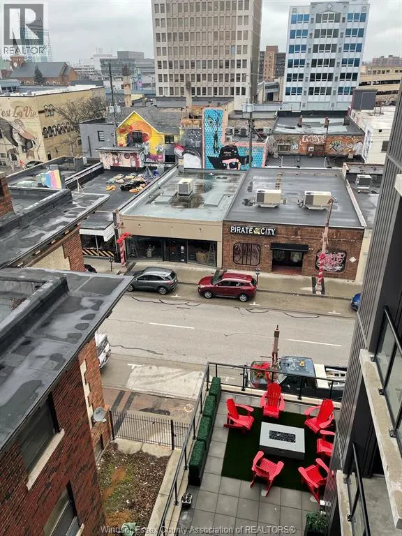 531 PELISSIER STREET Unit# 202