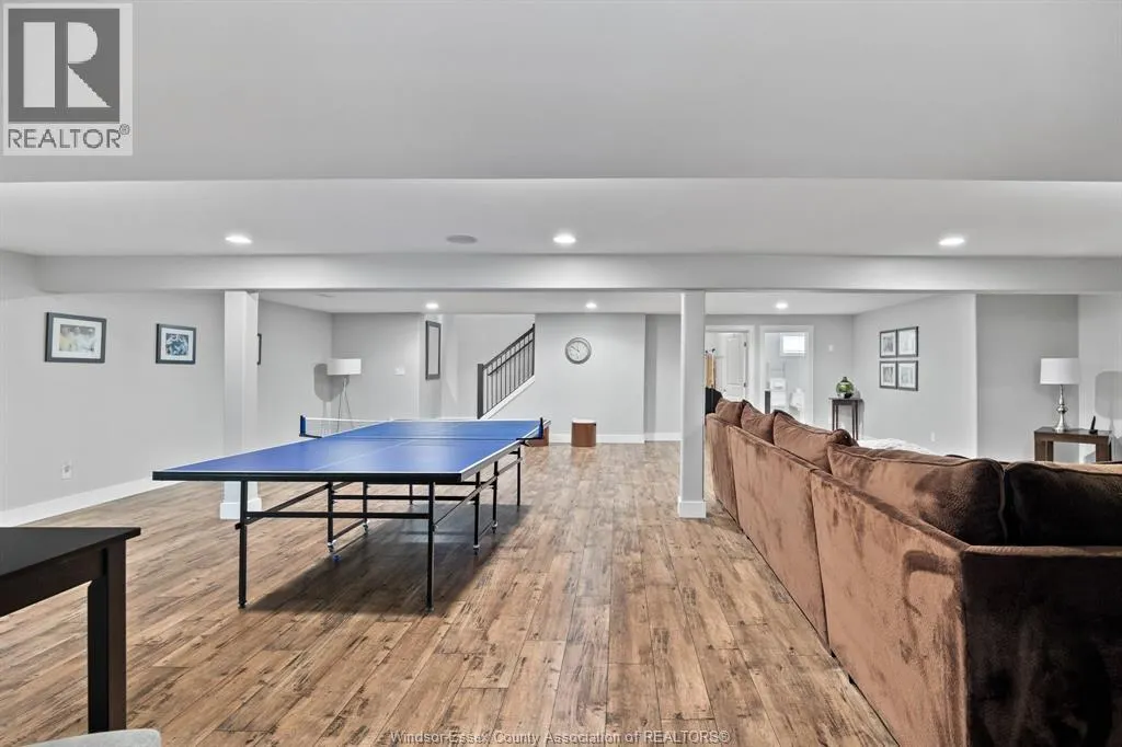 8409 AALBERS CRESCENT