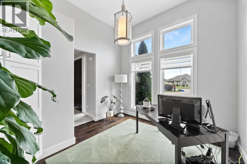 8409 AALBERS CRESCENT