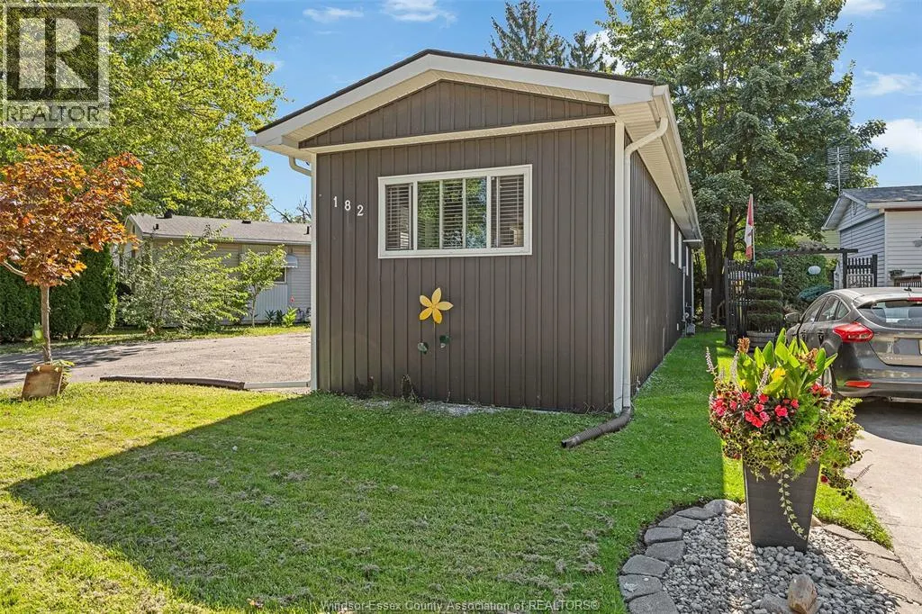 182 NEIL COURT