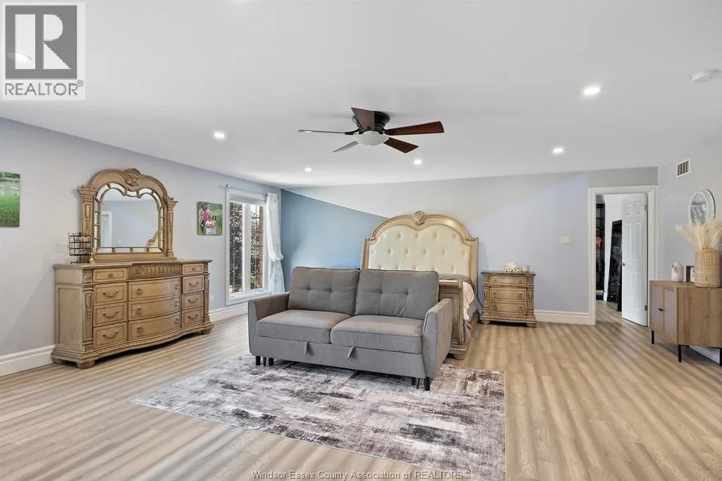 449 CHAMBERS DRIVE