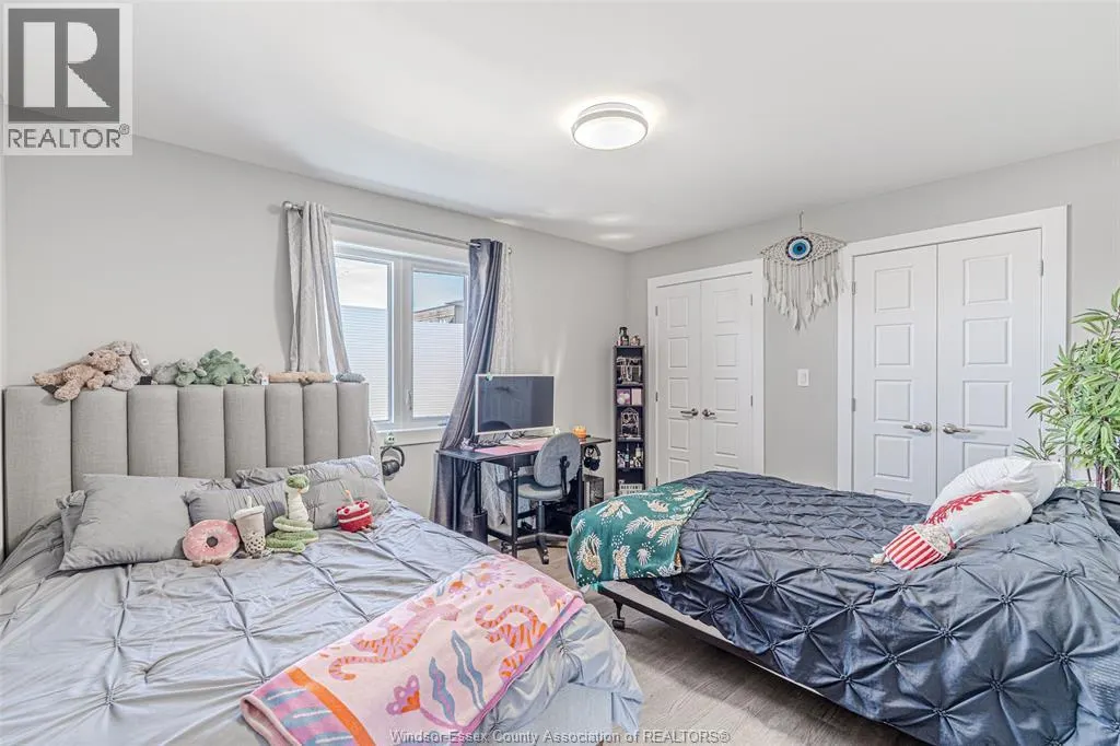 133 CHURCHILL PARK
