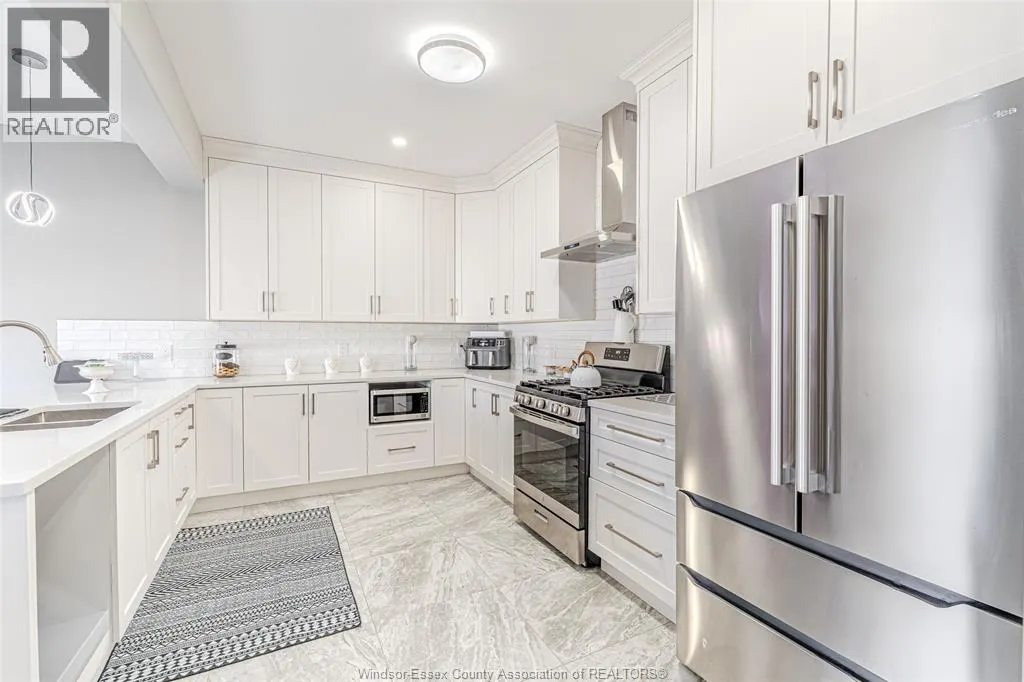 133 CHURCHILL PARK