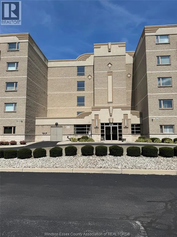 200 MANNING Unit# 202