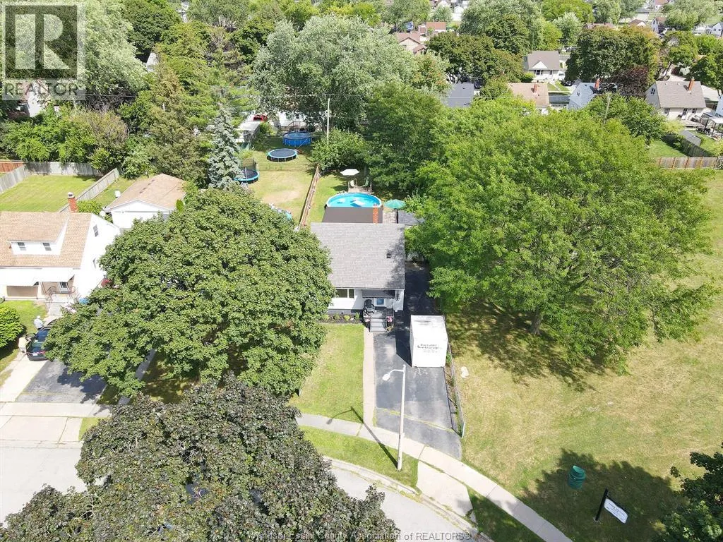 1030 MERRITT