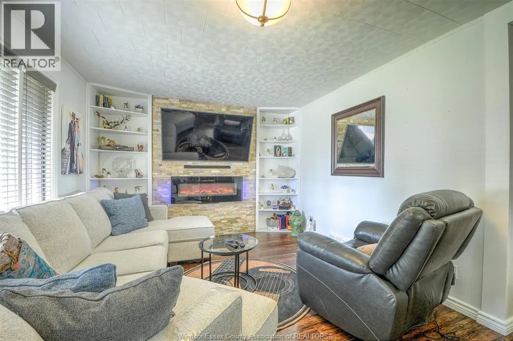 1030 MERRITT