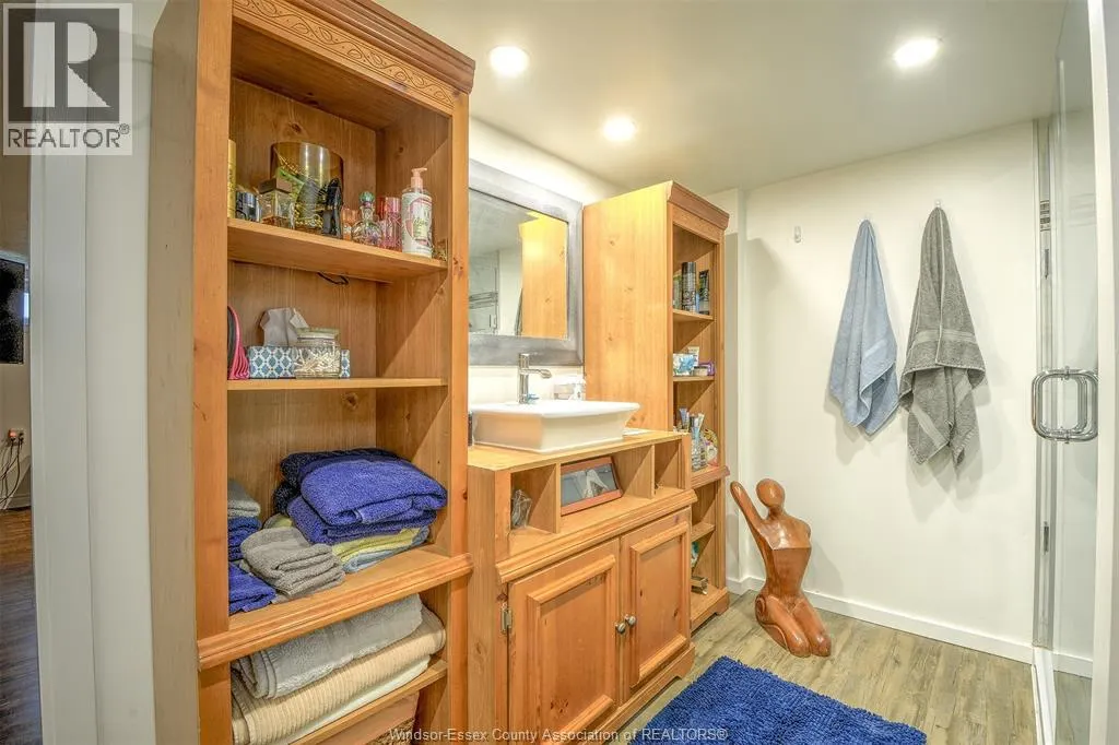 1030 MERRITT