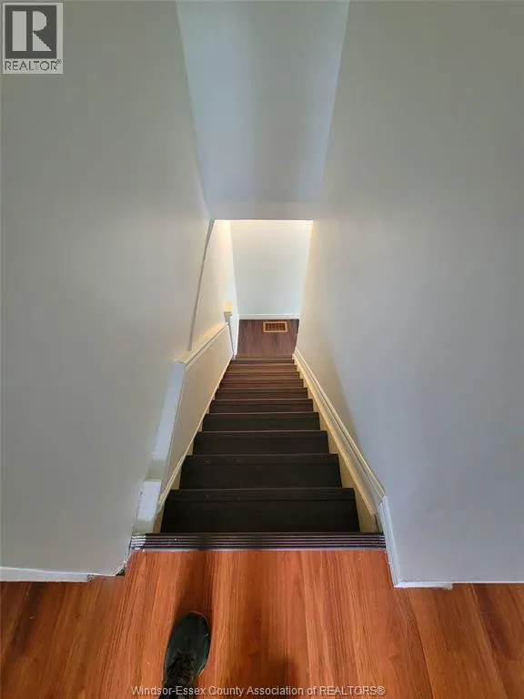 680 Caron AVENUE Unit# 2