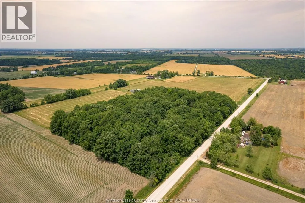 9067 FERRIS Sideroad