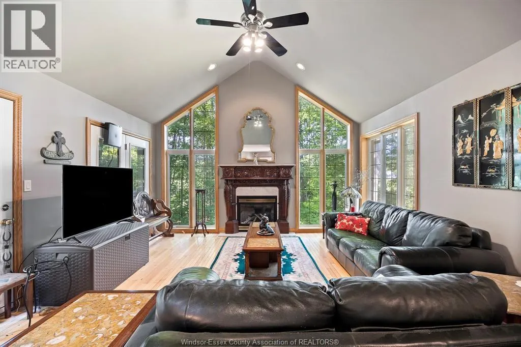 9067 FERRIS Sideroad