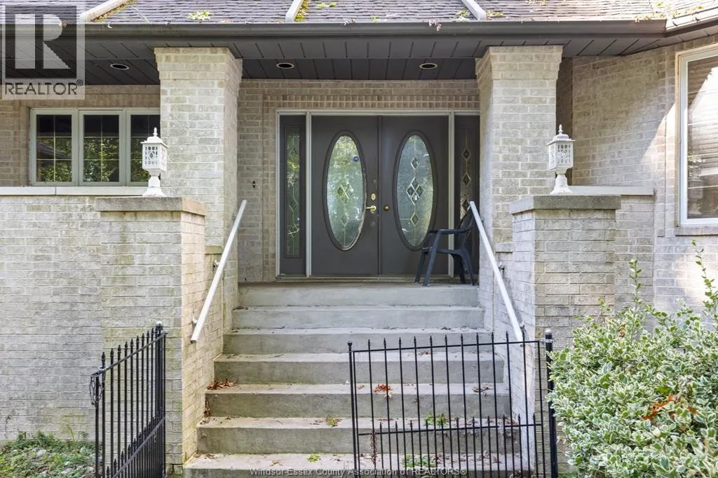 9067 FERRIS Sideroad