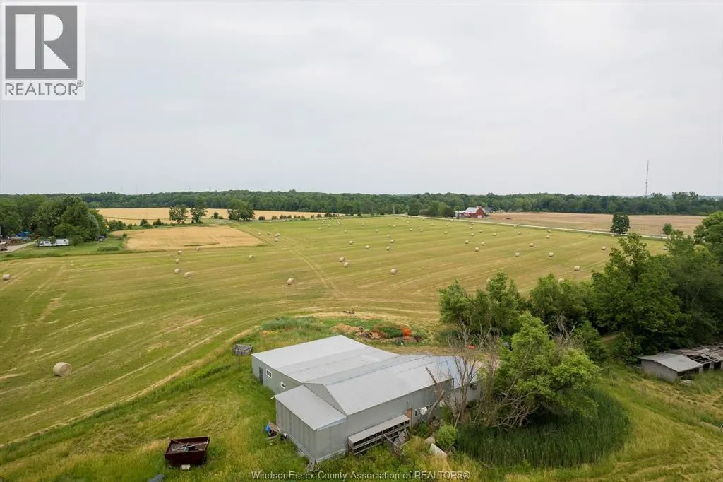 9067 FERRIS Sideroad