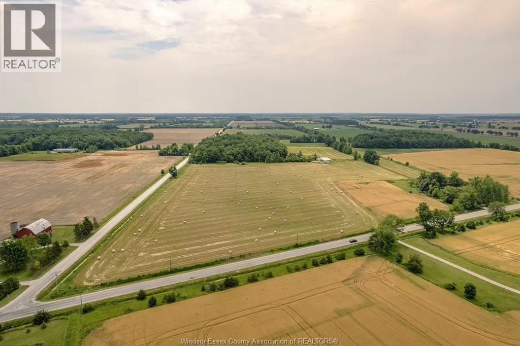 9067 FERRIS Sideroad