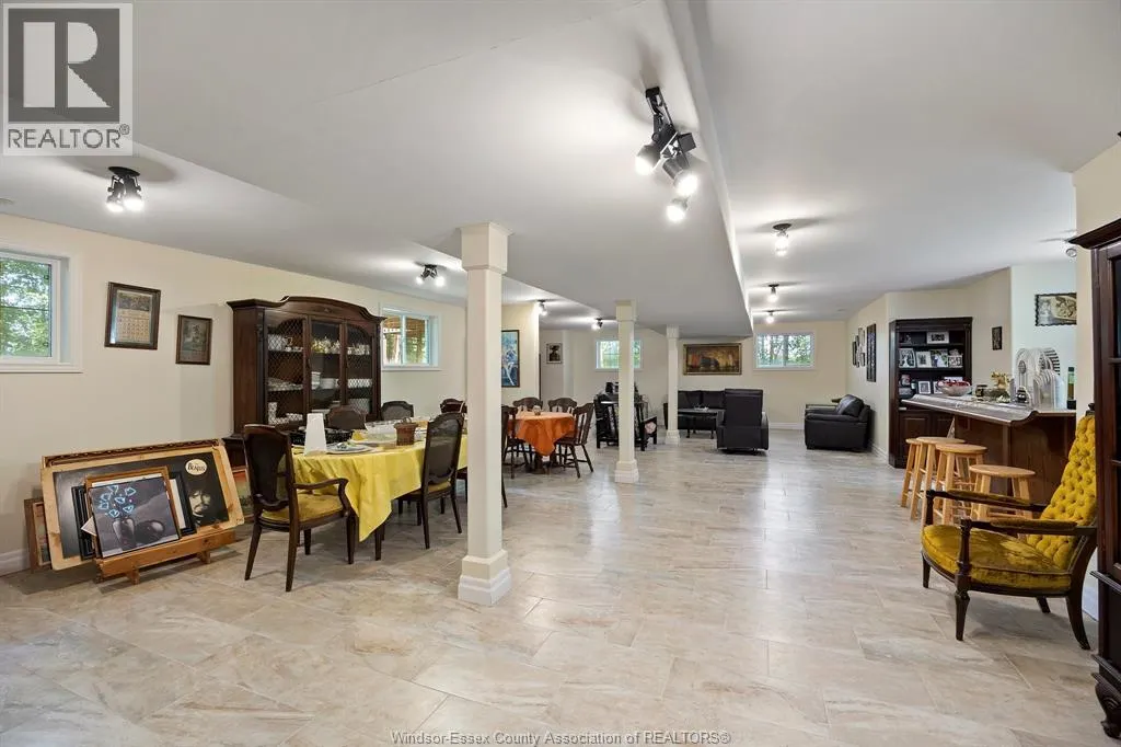 9067 FERRIS Sideroad