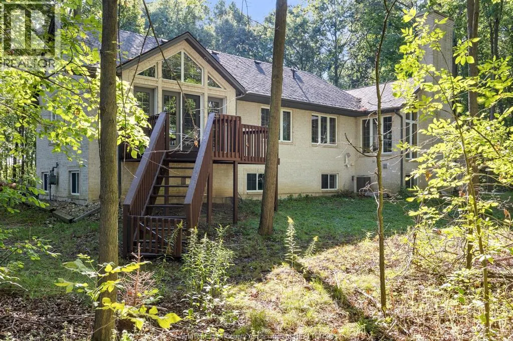 9067 FERRIS Sideroad