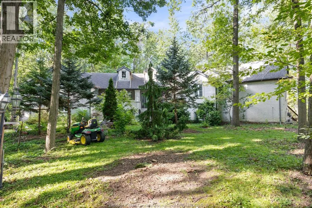 9067 FERRIS Sideroad