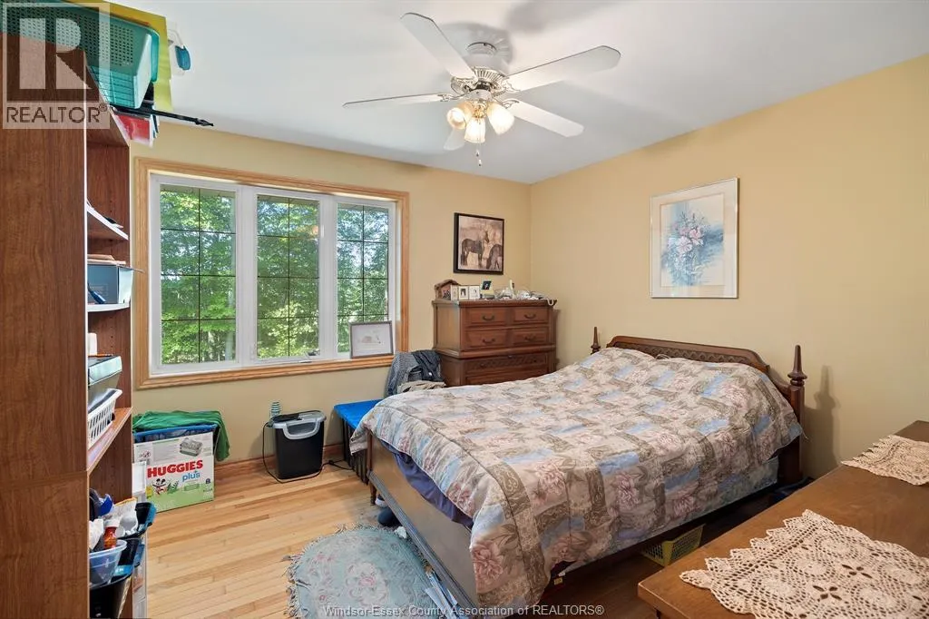 9067 FERRIS Sideroad