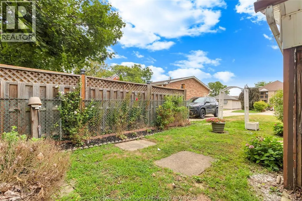 1051 REEDMERE ROAD