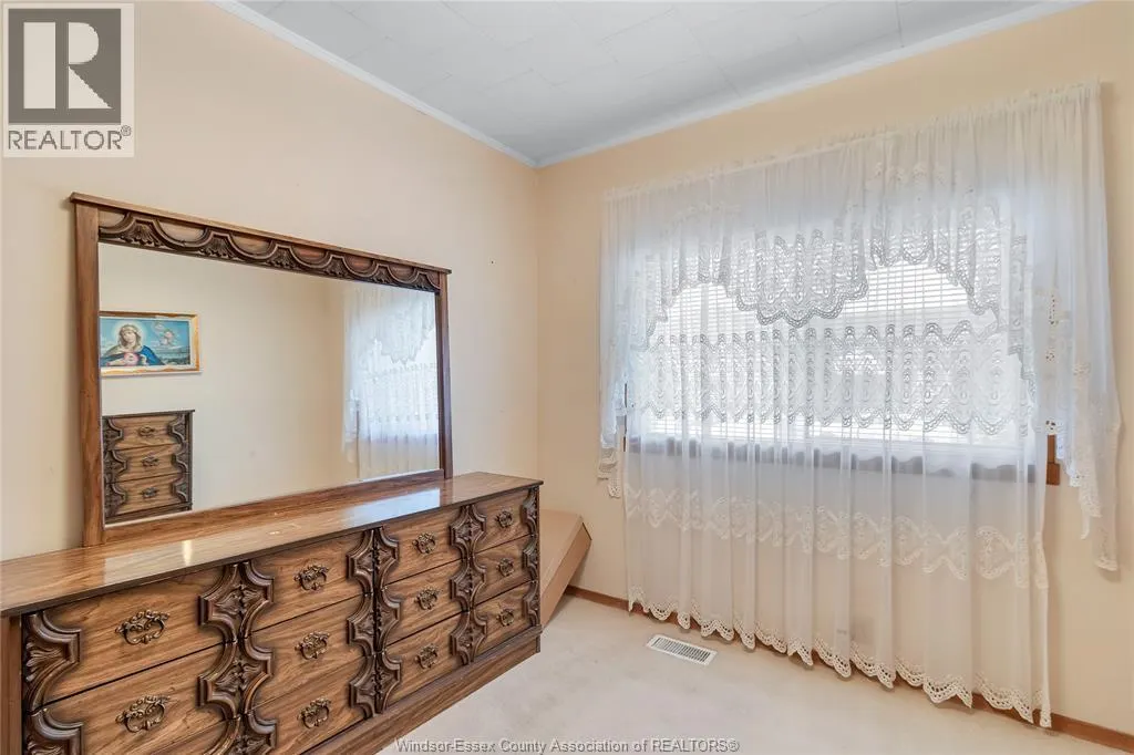 1051 REEDMERE ROAD