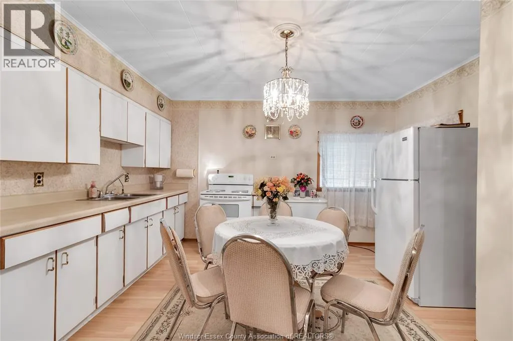 1051 REEDMERE ROAD