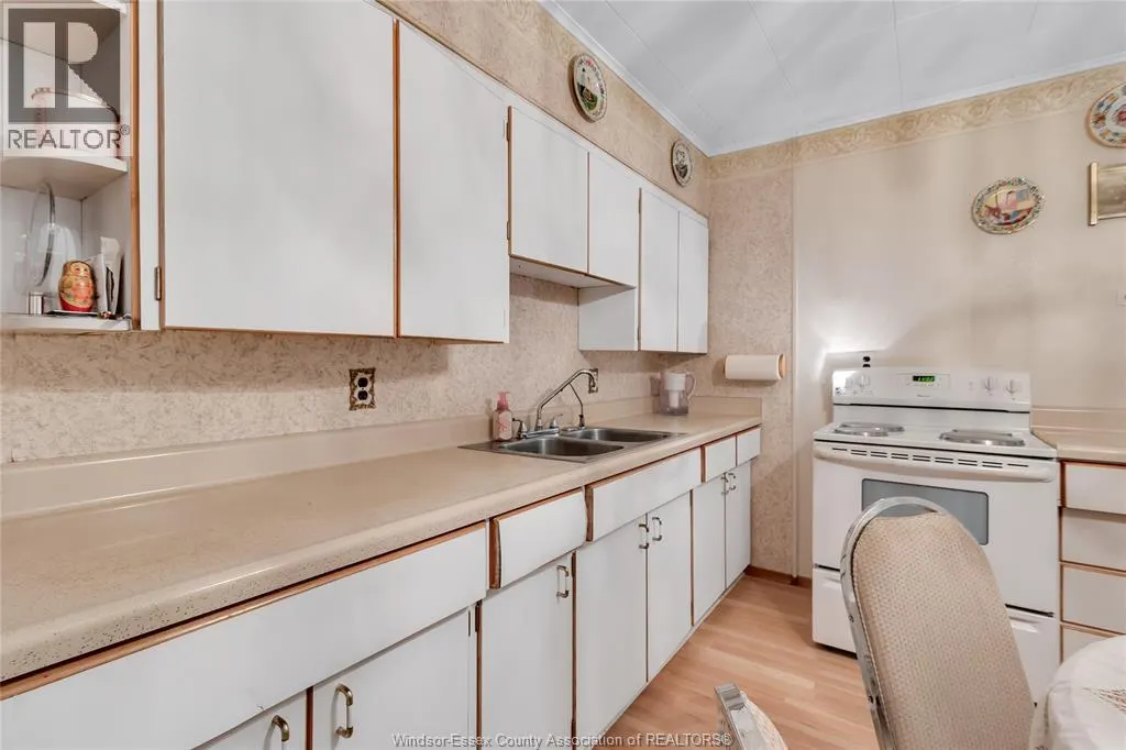 1051 REEDMERE ROAD
