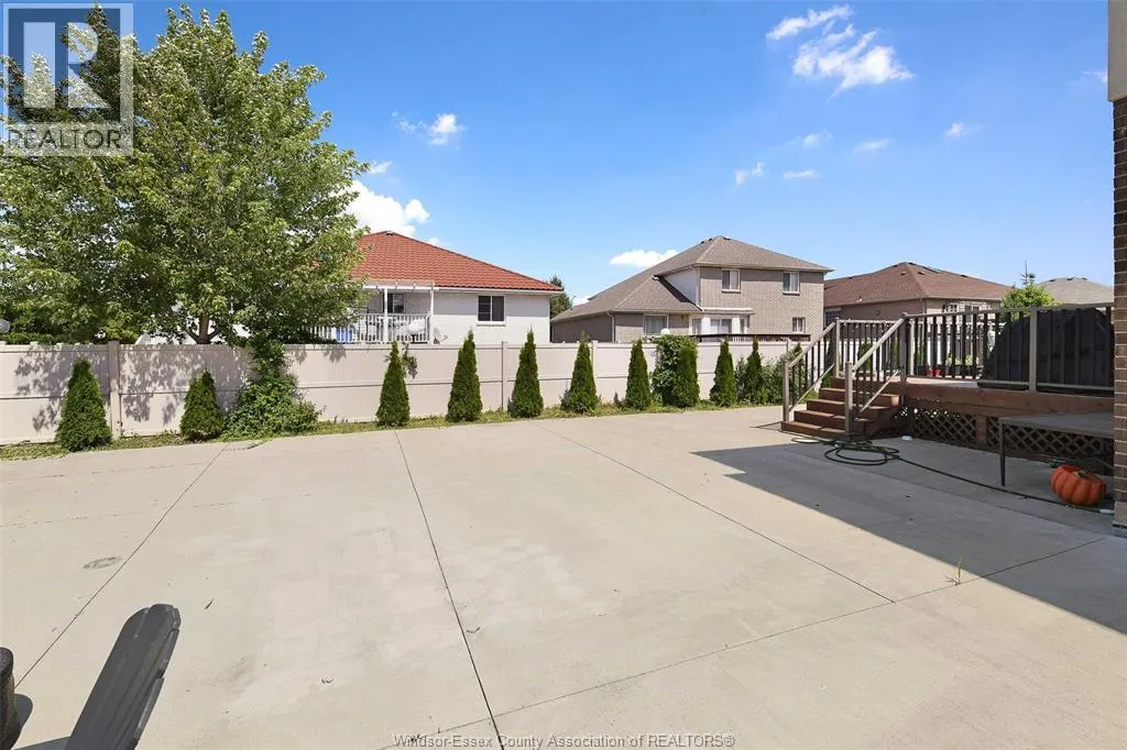 436 John Harvey CRESCENT