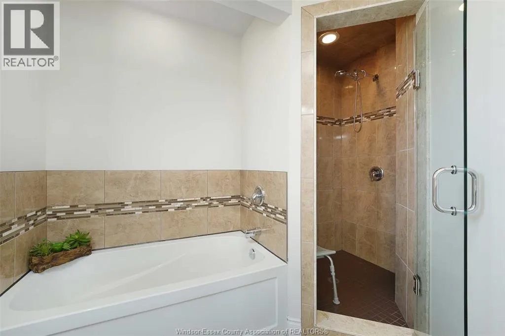 436 John Harvey CRESCENT