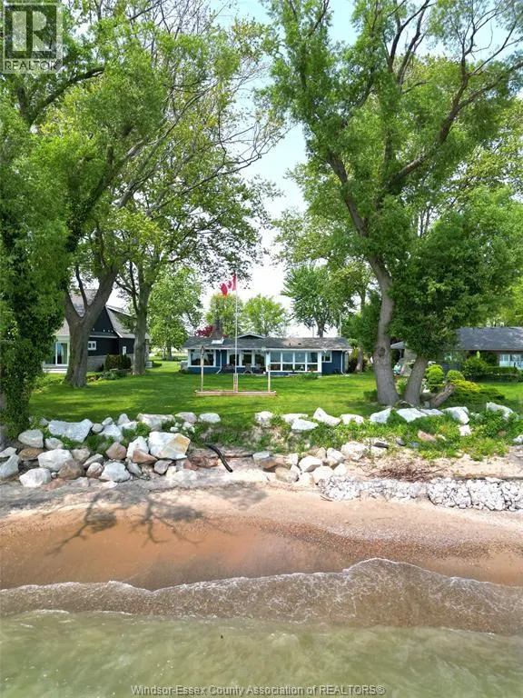 1711 HERITAGE ROAD