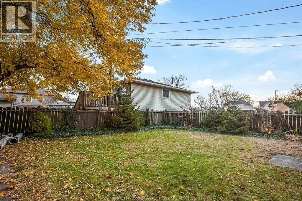 8057 RIVERSIDE DRIVE East Unit# LOWER