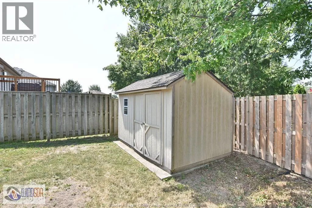 243 GAMMON CRESCENT