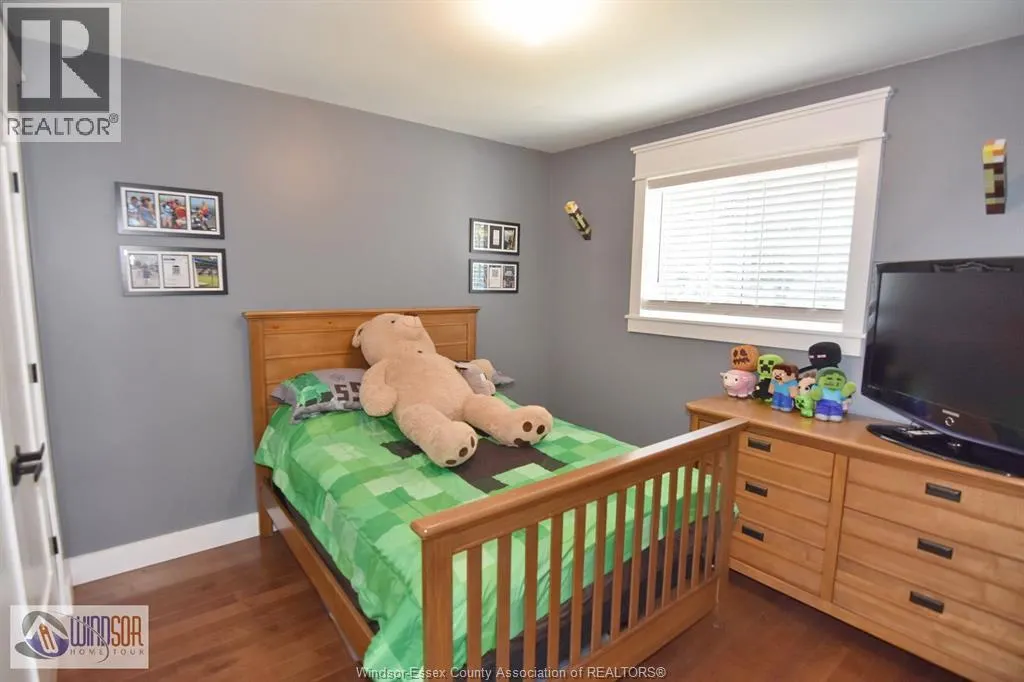 243 GAMMON CRESCENT