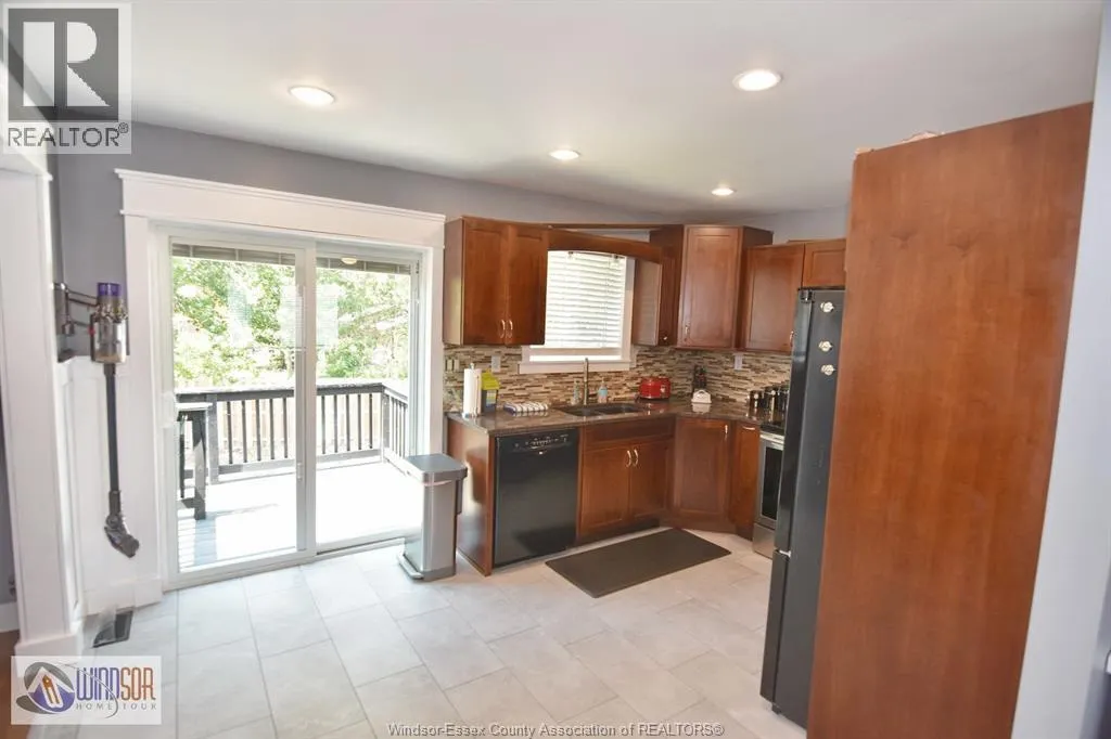 243 GAMMON CRESCENT