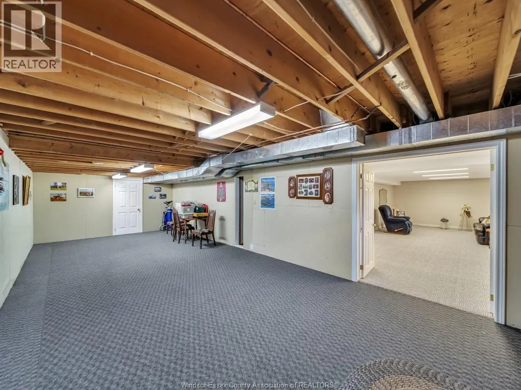 27 Cheyenne COURT