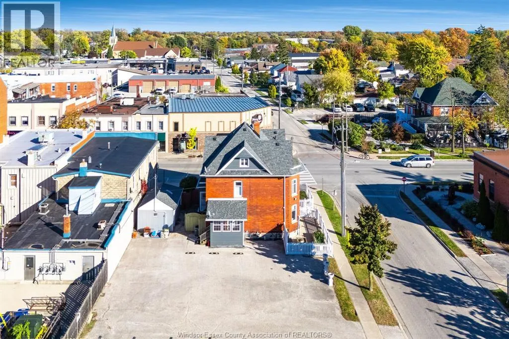 20 Division STREET South