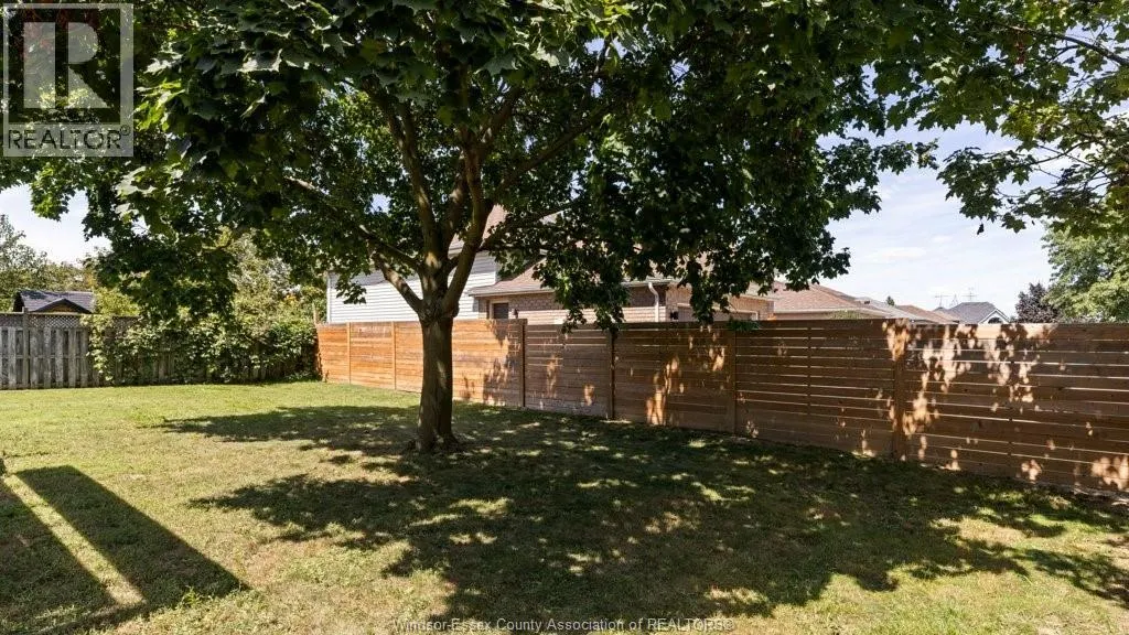 2840 WILDBERRY CRESCENT