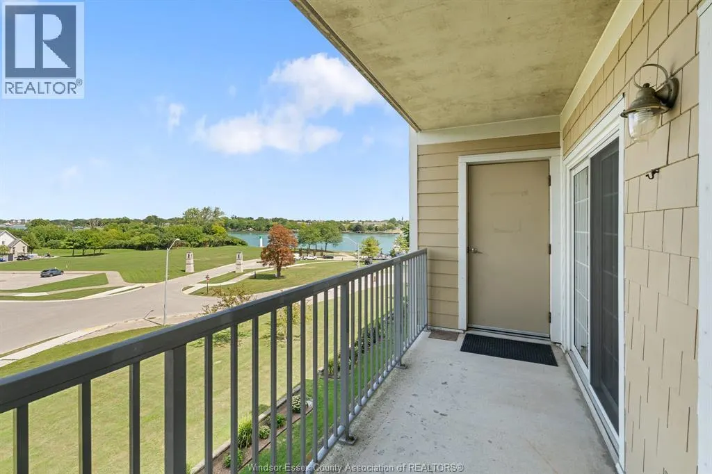 34 Boblo Island BOULEVARD