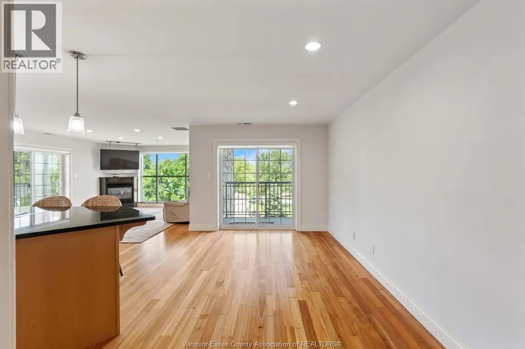 34 Boblo Island BOULEVARD Unit# 407