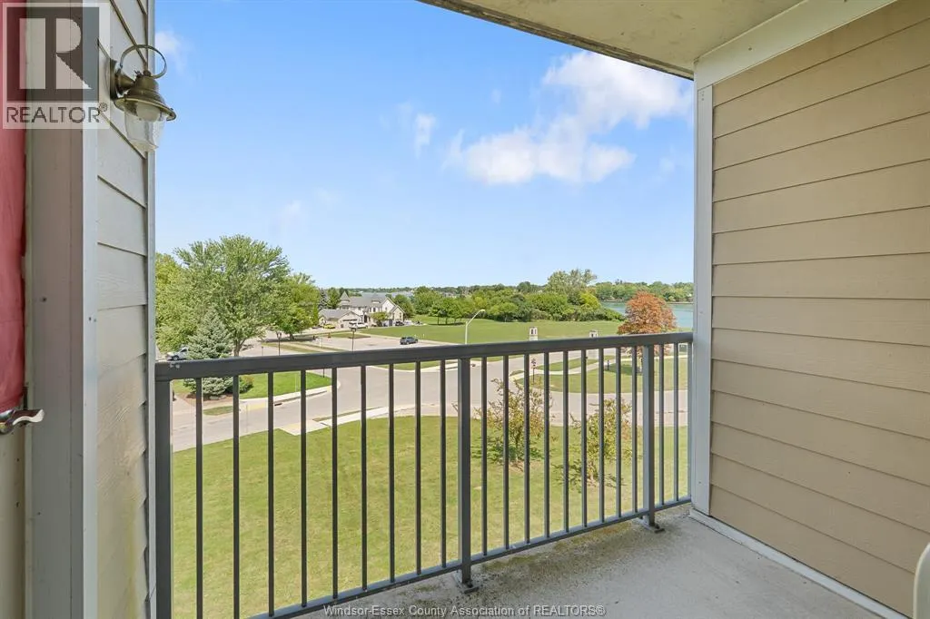 34 Boblo Island BOULEVARD Unit# 407